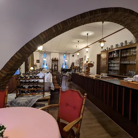 Zur Bruecke 3* קבלאאר