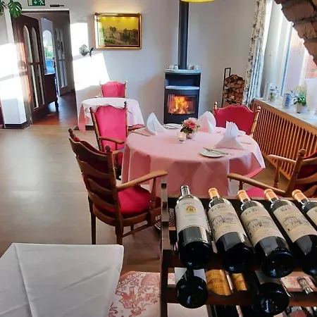 מלון Zur Bruecke