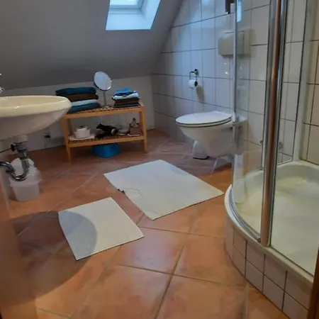 מלון Zur Bruecke 3*